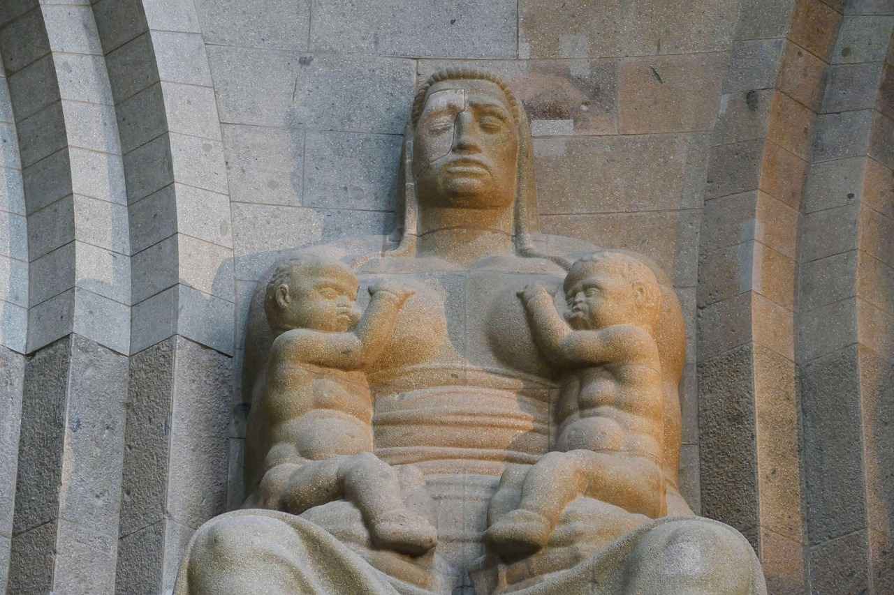 Best Moves for Hoothoot